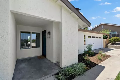1523 Kenora, Escondido, CA 92027 photo 4