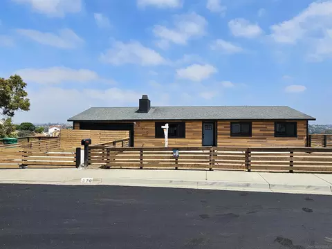 370 Treewood St, San Diego, CA 92114