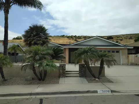 9928 Via Francis, Santee, CA 92071