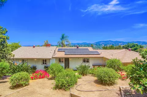 1229 Phillips St, Vista, CA 92083 photo 57