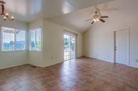 1229 Phillips St, Vista, CA 92083 photo 24