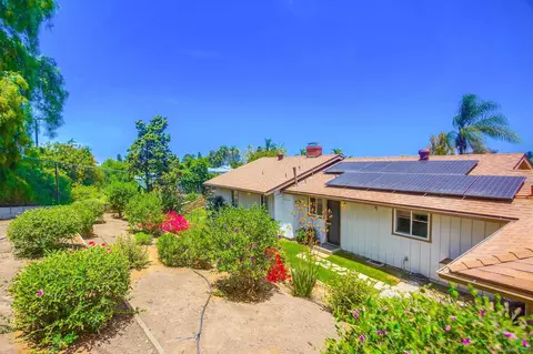 1229 Phillips St, Vista, CA 92083 photo 58