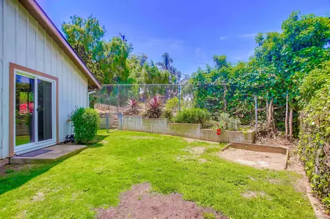1229 Phillips St, Vista, CA 92083 photo 49