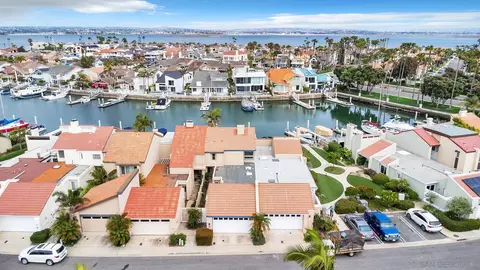 79 Port Of Spain Rd, Coronado, CA 92118