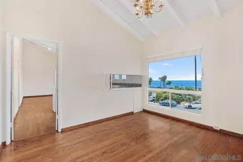 5651 Ladybird Ln, La Jolla, CA 92037 photo 7