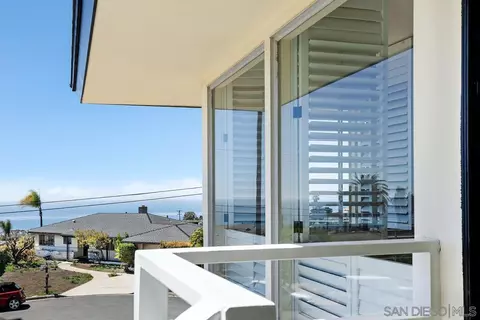 5651 Ladybird Ln, La Jolla, CA 92037 photo 5