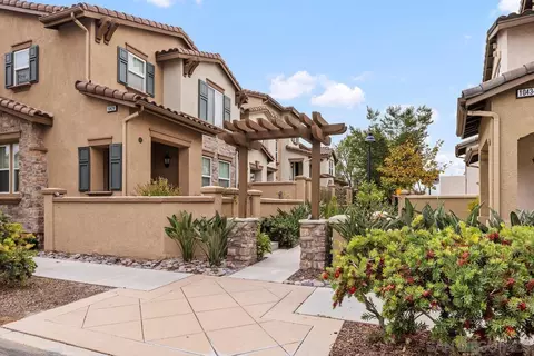 10428 Whitcomb Way #119, San Diego, CA 92127
