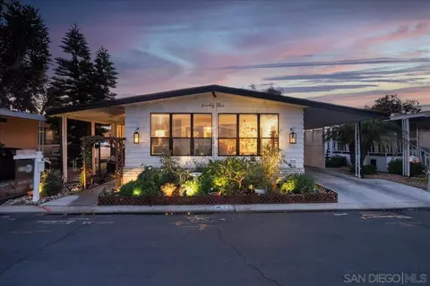 276 N El Camino Real #73, Oceanside, CA 92058