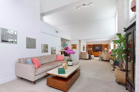 107 Remedios Ct, Solana Beach, CA 92075
