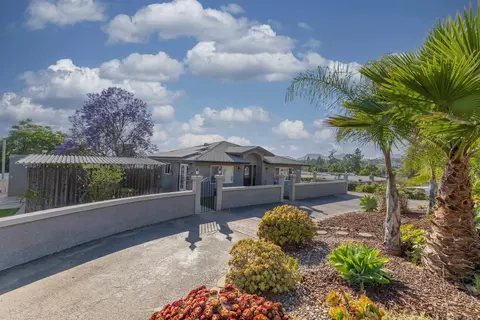 9894 Bon Vue, El Cajon, CA 92021