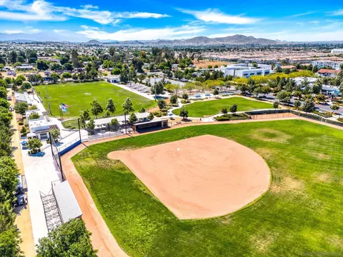 View/Area - 27568 Cloudy Peak Way, Menifee, CA 92584 photo 9 of 10