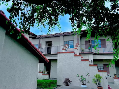 3547 Cedarbridge Way, Carlsbad, CA 92010
