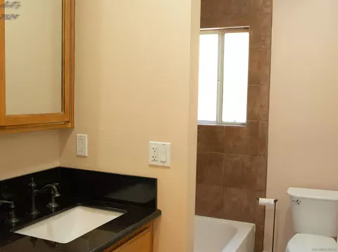 Bath - 212 11th St, Ramona, CA 92065 photo 1 of 2