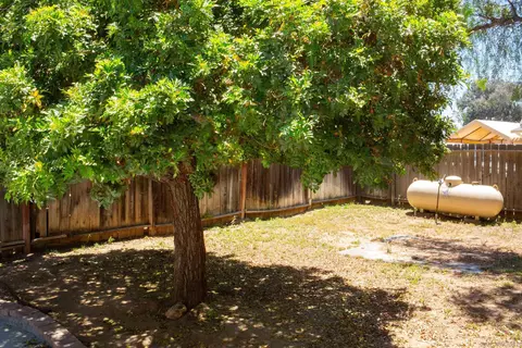 Exterior - 212 11th St, Ramona, CA 92065 photo 2 of 11