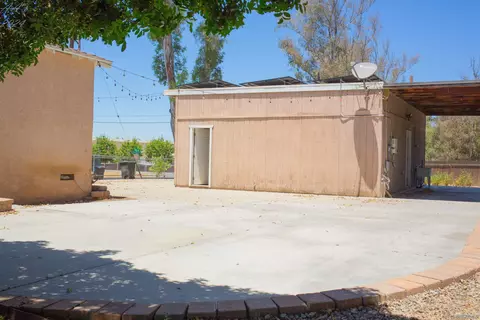Exterior - 212 11th St, Ramona, CA 92065 photo 4 of 11
