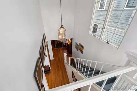 Entry Way - 1122 Glorietta Blvd, Coronado, CA 92118 photo 4 of 4