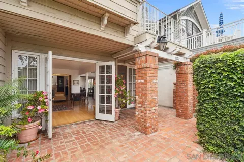 Other - 1122 Glorietta Blvd, Coronado, CA 92118 photo 4 of 13