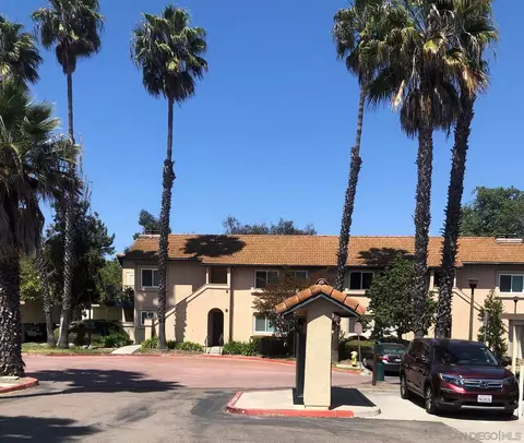11329 Avenida De Los Lobos UNIT B, San Diego, CA 92127