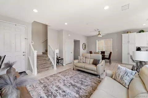 1893 Olivia St, El Cajon, CA 92021