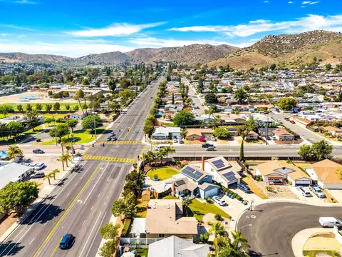 View/Area - 10174 W Glendon Cir, Santee, CA 92071 photo 6 of 6