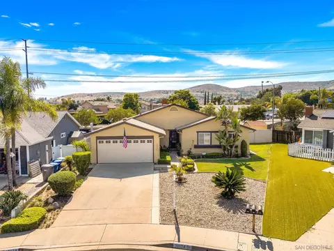 View/Area - 10174 W Glendon Cir, Santee, CA 92071 photo 1 of 6