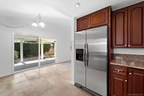 Kitchen - 10174 W Glendon Cir, Santee, CA 92071 photo 7 of 7
