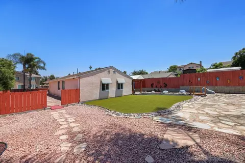 9425 Pryor Dr, Santee, CA 92071 photo 5