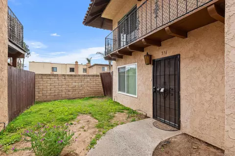 516 S Anza, El Cajon, CA 92020 photo 3