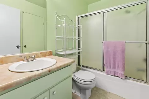 239 Espanas Gln, Escondido, CA 92026 photo 25