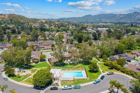 View/Area - 2117 Pepper Tree Pl, Escondido, CA 92026 photo 1 of 6