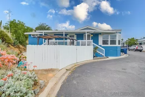 13217 Aurora Dr #75, El Cajon, CA 92021 photo 2