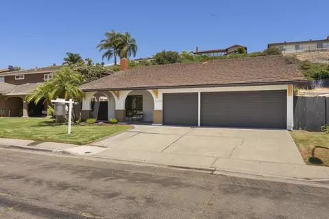 6309 Lake Athabaska Pl, San Diego, CA 92119