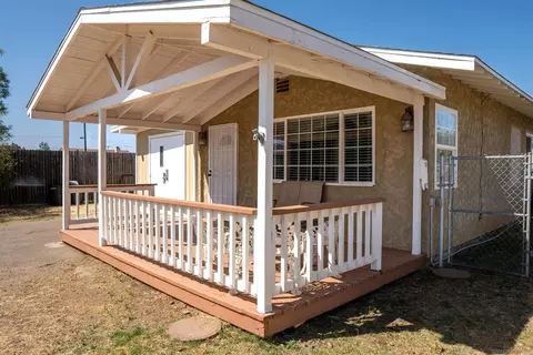Exterior - 629 9th St, Ramona, CA 92065 photo 2 of 5