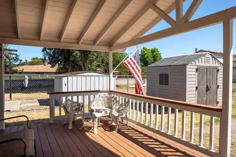 Exterior - 629 9th St, Ramona, CA 92065 photo 3 of 5