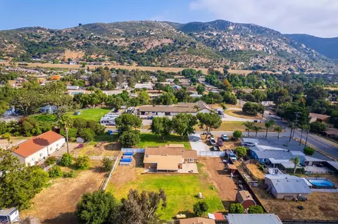 15612 Dell View Rd, El Cajon, CA 92021 photo 44