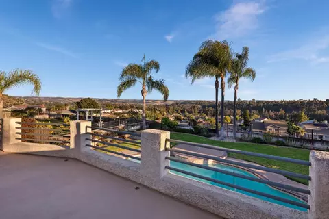 13217 Poway Hills Dr, Poway, CA 92064 photo 11