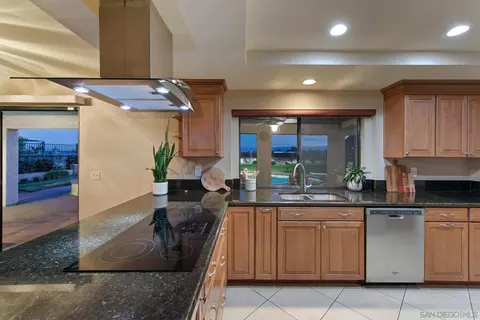 13217 Poway Hills Dr, Poway, CA 92064 photo 27