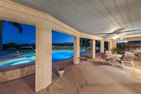 13217 Poway Hills Dr, Poway, CA 92064 photo 32