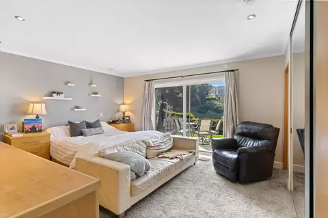 7648 Caminito Coromandel, La Jolla, CA 92037 photo 31