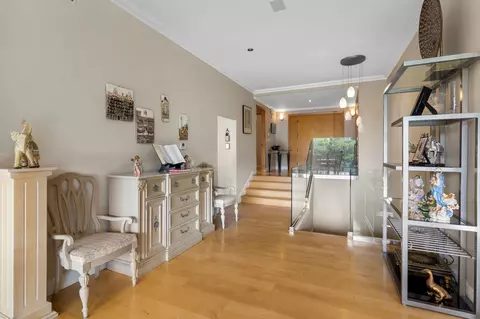 7648 Caminito Coromandel, La Jolla, CA 92037 photo 16