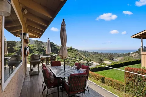 7648 Caminito Coromandel, La Jolla, CA 92037 photo 28