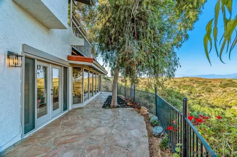 Exterior - 5299 Olive Hill Rd, Fallbrook, CA 92028 photo 10 of 17