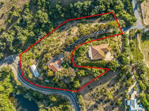 View/Area - 5299 Olive Hill Rd, Fallbrook, CA 92028 photo 2 of 3