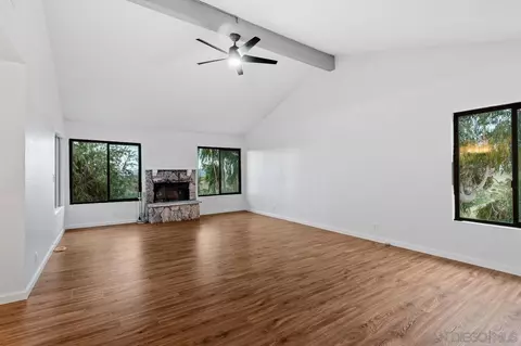 Living - 5299 Olive Hill Rd, Fallbrook, CA 92028 photo 6 of 7