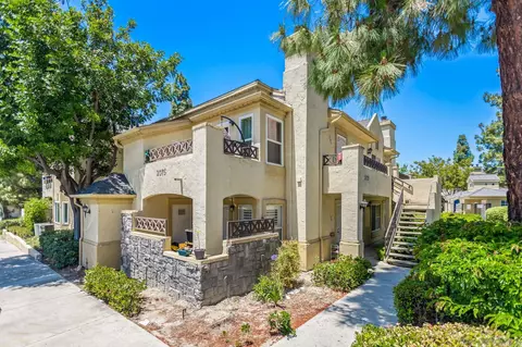 2075 Lakeridge Cir #204, Chula Vista, CA 91913