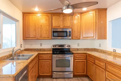 9939 Carlton Hills Blvd, Santee, CA 92071 photo 7