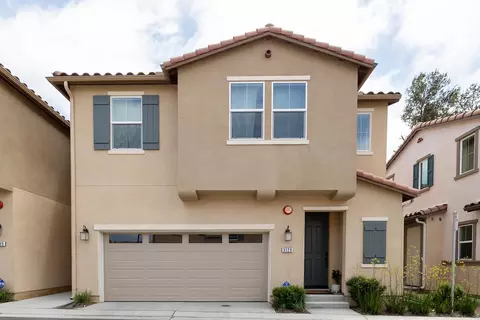 3129 Linwood St, Vista, CA 92081