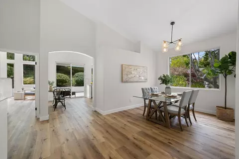 Dining - 4884 Zenos Way, Oceanside, CA 92056 photo 1 of 3