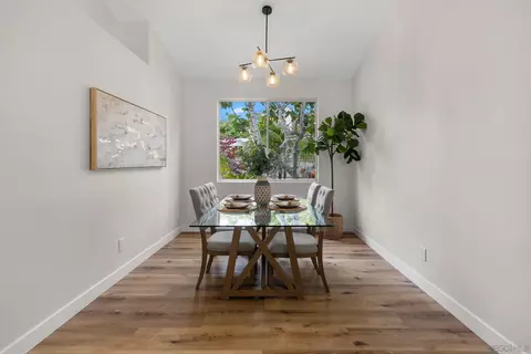 Dining - 4884 Zenos Way, Oceanside, CA 92056 photo 2 of 3