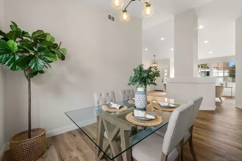 Dining - 4884 Zenos Way, Oceanside, CA 92056 photo 3 of 3